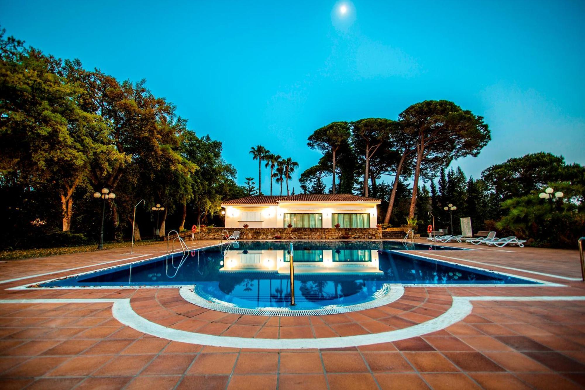 Guadacorte Park Лос Барриос Экстерьер фото